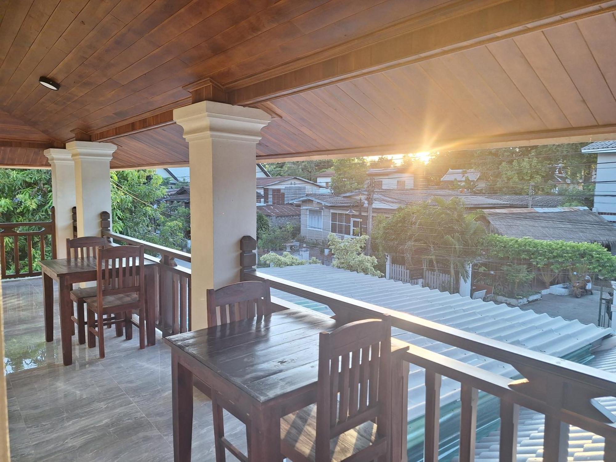 Villa Khounsok Sunset Luang Prabang Extérieur photo